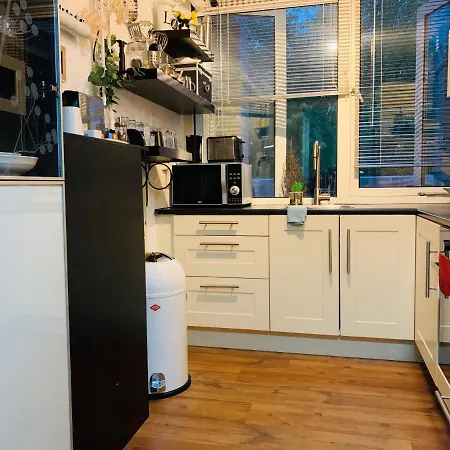 Apartamento 2-room Flat Near Arena N Ziggo Dome, Perfect For 2 Couples Ámsterdam