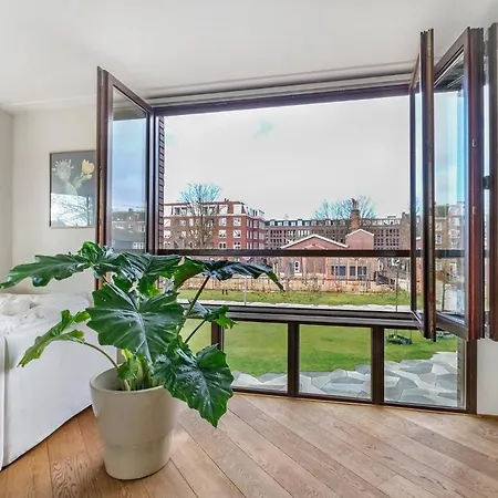 170m2 With Jacuzzi & Steam Bath In Center Of Apartamento Ámsterdam