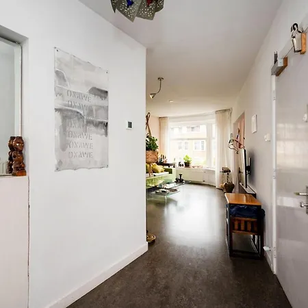Waalstraat 89-2 *