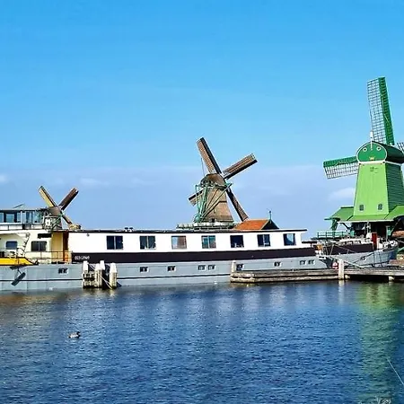 Unique Hotelboat Lena Maria Bateau-hôtel