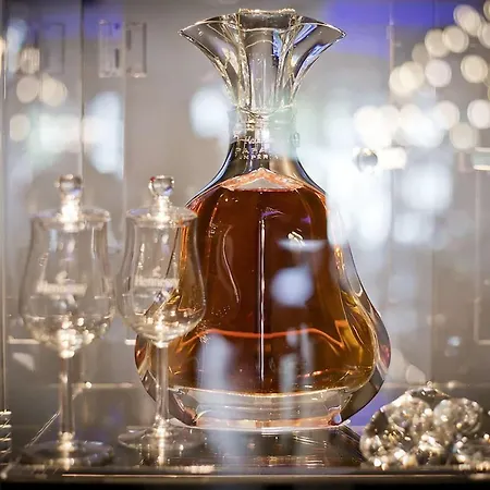 Luxury - Member Of Warwick Hotel Amsterdam