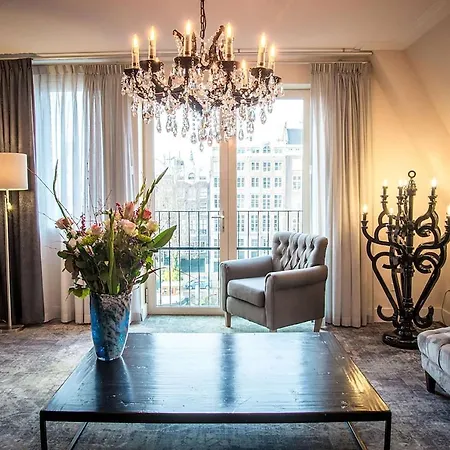 Luxury - Member Of Warwick Hotel