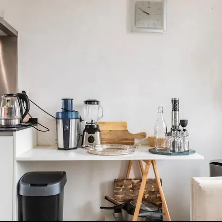 4-bedroom- Central Located- 120 Sqr Meter Apartment