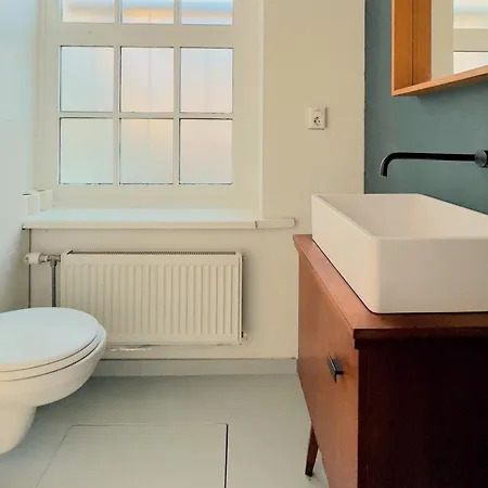 In Former Bathhouse. Free Parking Daire Amsterdam