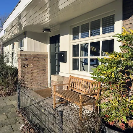 Daire In Former Bathhouse. Free Parking *