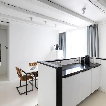 Yays Salthouse Canal By Numa 4* Ámsterdam