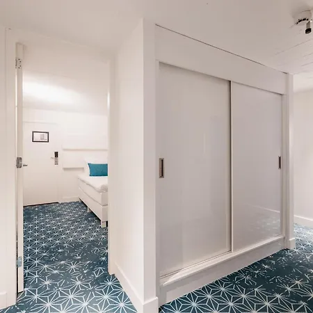 Apartahotel Yays Salthouse Canal By Numa