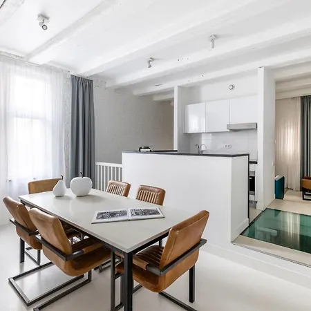 Apartahotel Yays Salthouse Canal By Numa