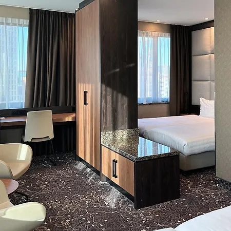 Levell Hotel
