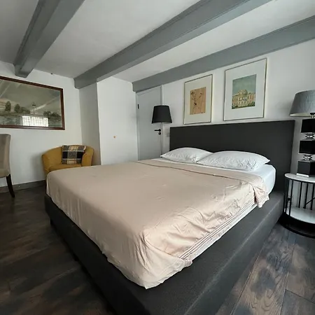 Guest Gæstehus *