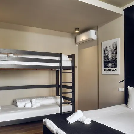 Amsterhome Hotel 3*