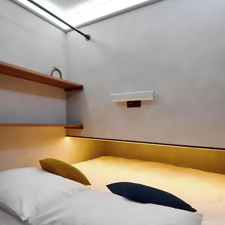 The Hyve Capsule Amsterdam