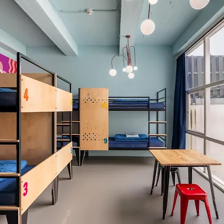 Stayokay Stadsdoelen - Refurbished November 2024 Auberge de jeunesse