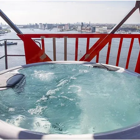 Hotell Crane Faralda