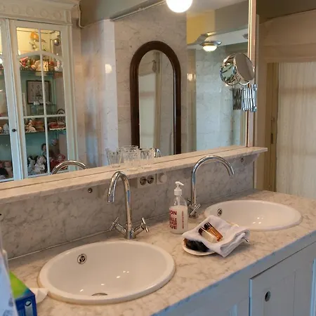 Herengracht 21 Bed and Breakfast