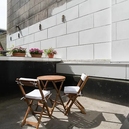 Artis Plantage Couette-café Amsterdam