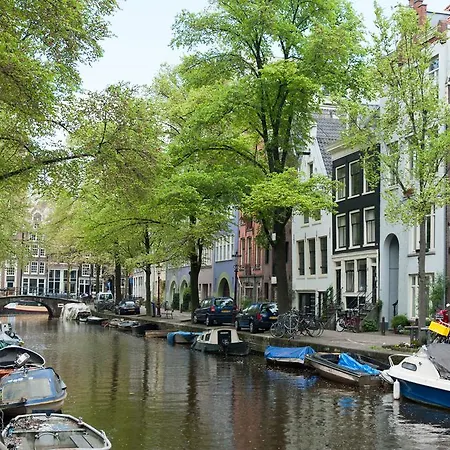 Couette-café Artis Plantage Amsterdam