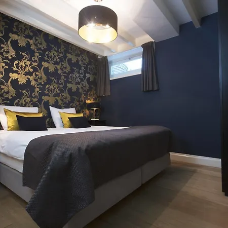 Grand Canal Boutique Hotel 4*