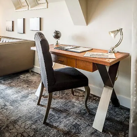 Luxury - Member Of Warwick Hotel 5*