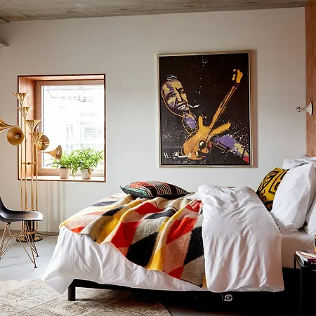 Hotel Q-factory