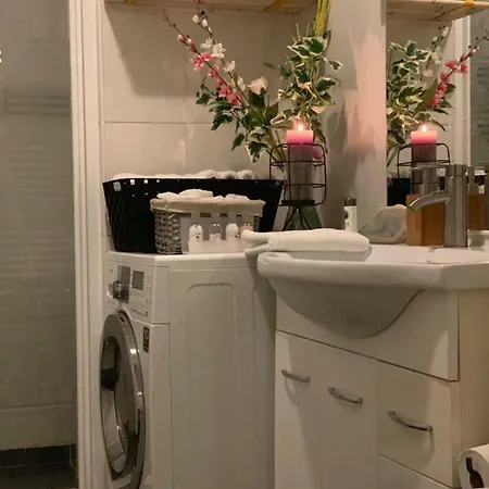 2-room Flat Near Arena N Ziggo Dome, Perfect For 2 Couples Apartamento Ámsterdam