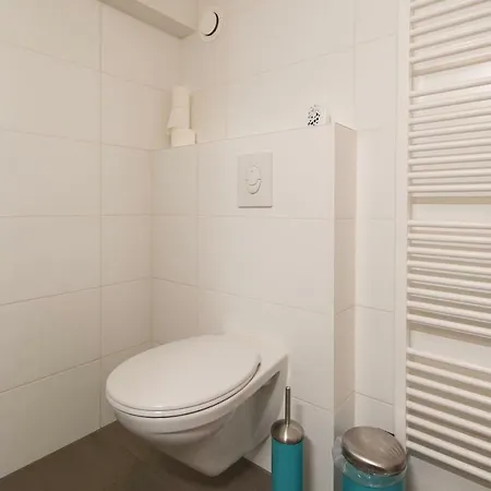 Appartement Quiet For 4 At Park In Center *