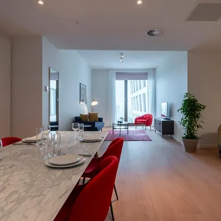 Aparthotel Premier 4*