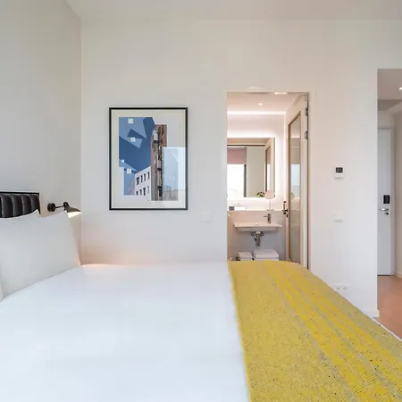 Premier Aparthotel 4*