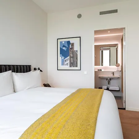 Premier Aparthotel