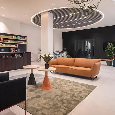 Premier Aparthotel