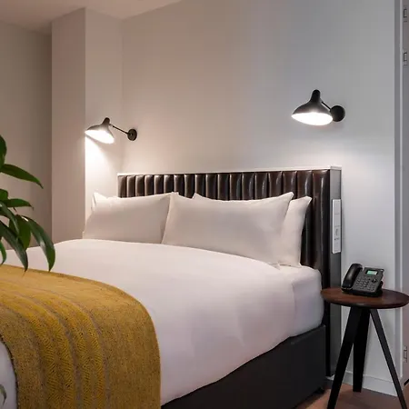 Premier Aparthotel Amsterdam