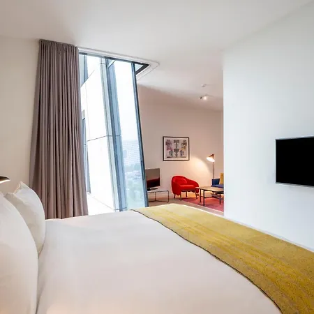 Premier Aparthotel 4*