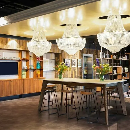 Ibis Centre Hotel