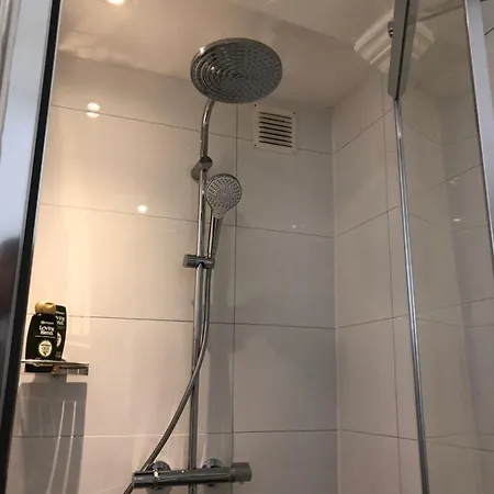 Bed & Breakfast Ph93 3*