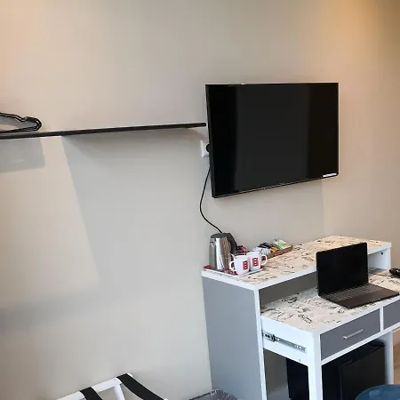 Roomwest * Amsterdam