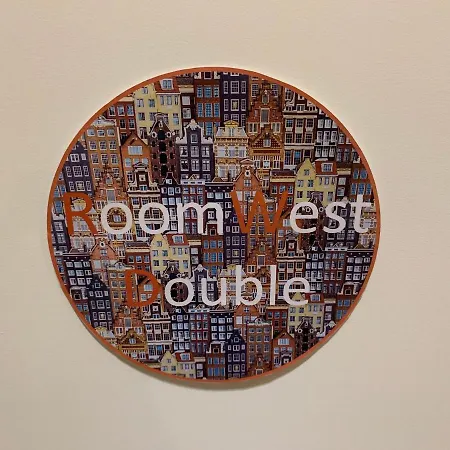 Roomwest Oda ve Kahvaltı *