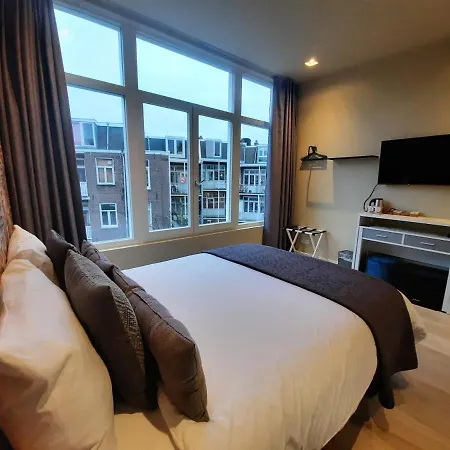 Roomwest Oda ve Kahvaltı Amsterdam
