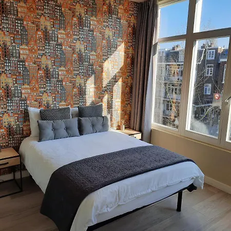 Roomwest Oda ve Kahvaltı