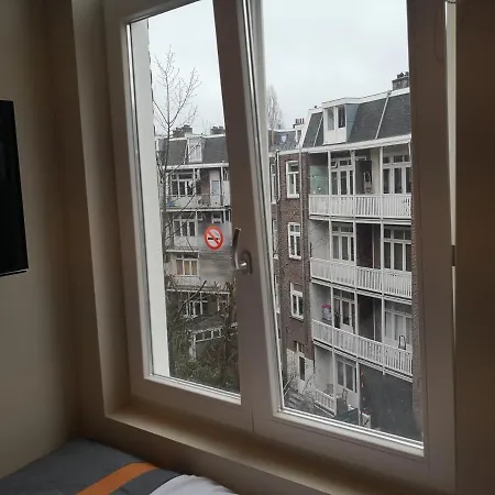 Roomwest Oda ve Kahvaltı