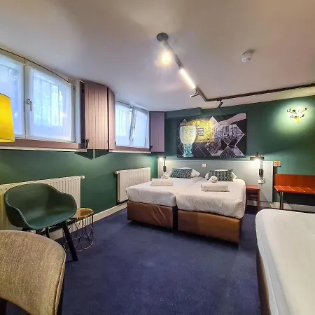 Alexander Hotel 3*