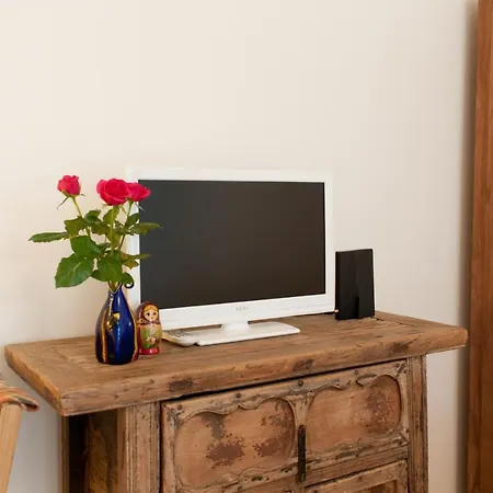 Le Quartier Sonang Bed & Breakfast 3*