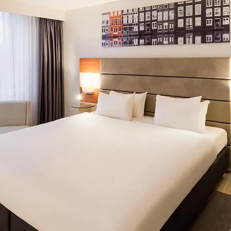 Mercure West