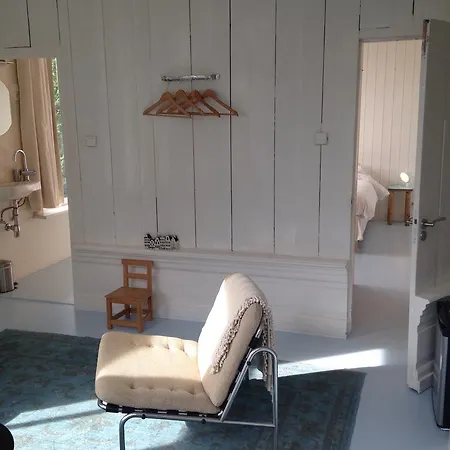 Miauw Suites, Canal View City Centre 2*