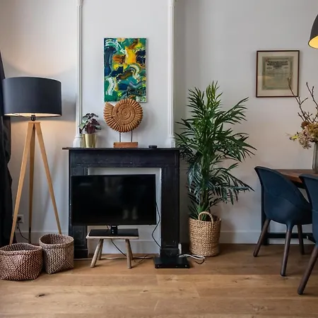 Luxury & Style In Center Jordaan *