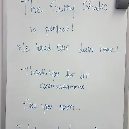 Bed & Breakfast Sunny Studio *