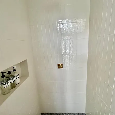 Jordaan Canal - Private Ensuite Maison d'hôtes 2*