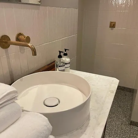 Jordaan Canal - Private Ensuite Maison d'hôtes 2*
