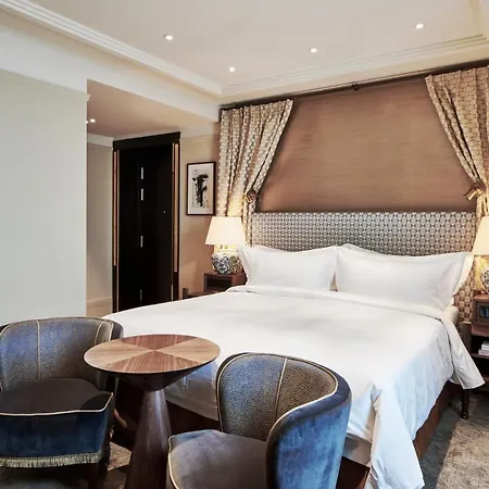 De L'europe - The Leading Of The World 5*