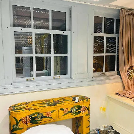 Redlightdistrict Chinacitycentre Partypalace Bed and breakfast Ámsterdam