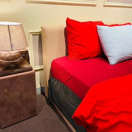 Redlightdistrict Chinacitycentre Partypalace Bed and breakfast *